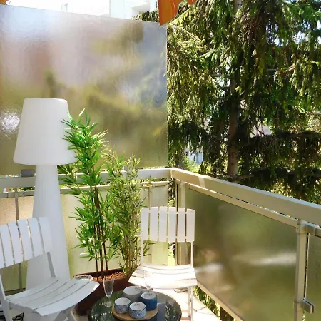 T2 Standing Vitoria Climatise Avec Parking, Proche Apartment *
